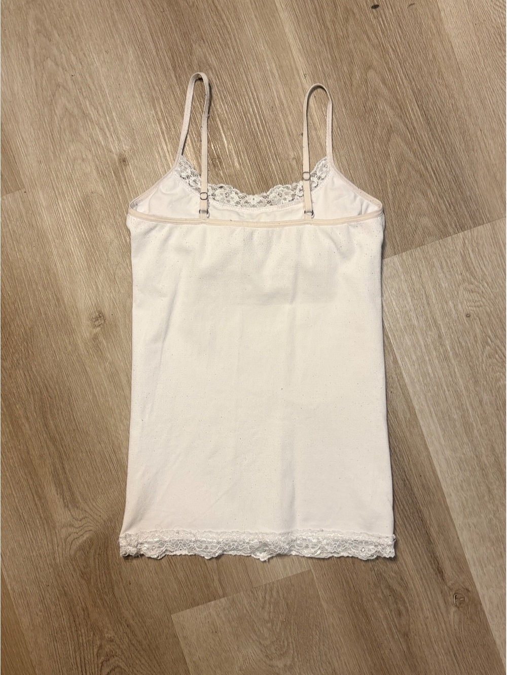 Bebe White Lace Cami Women’s Size Small Tank Top Bella Swan Y2K Preppy Twilight - Picture 2 of 8